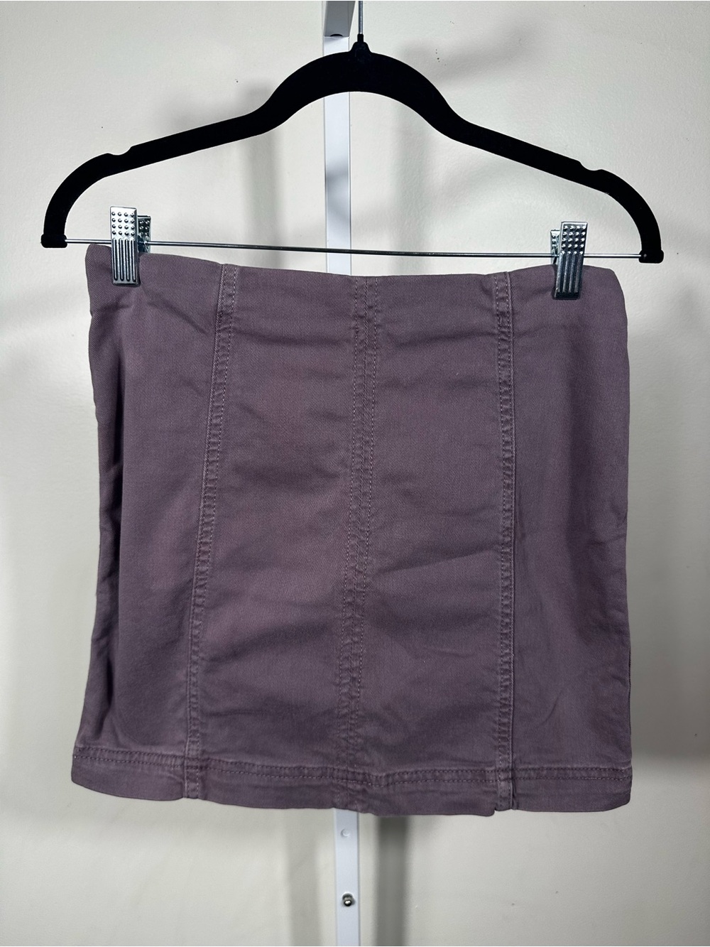 G83. Free People Dusty Purple Denim Mini Skirt Size 6 Exposed Back Zip